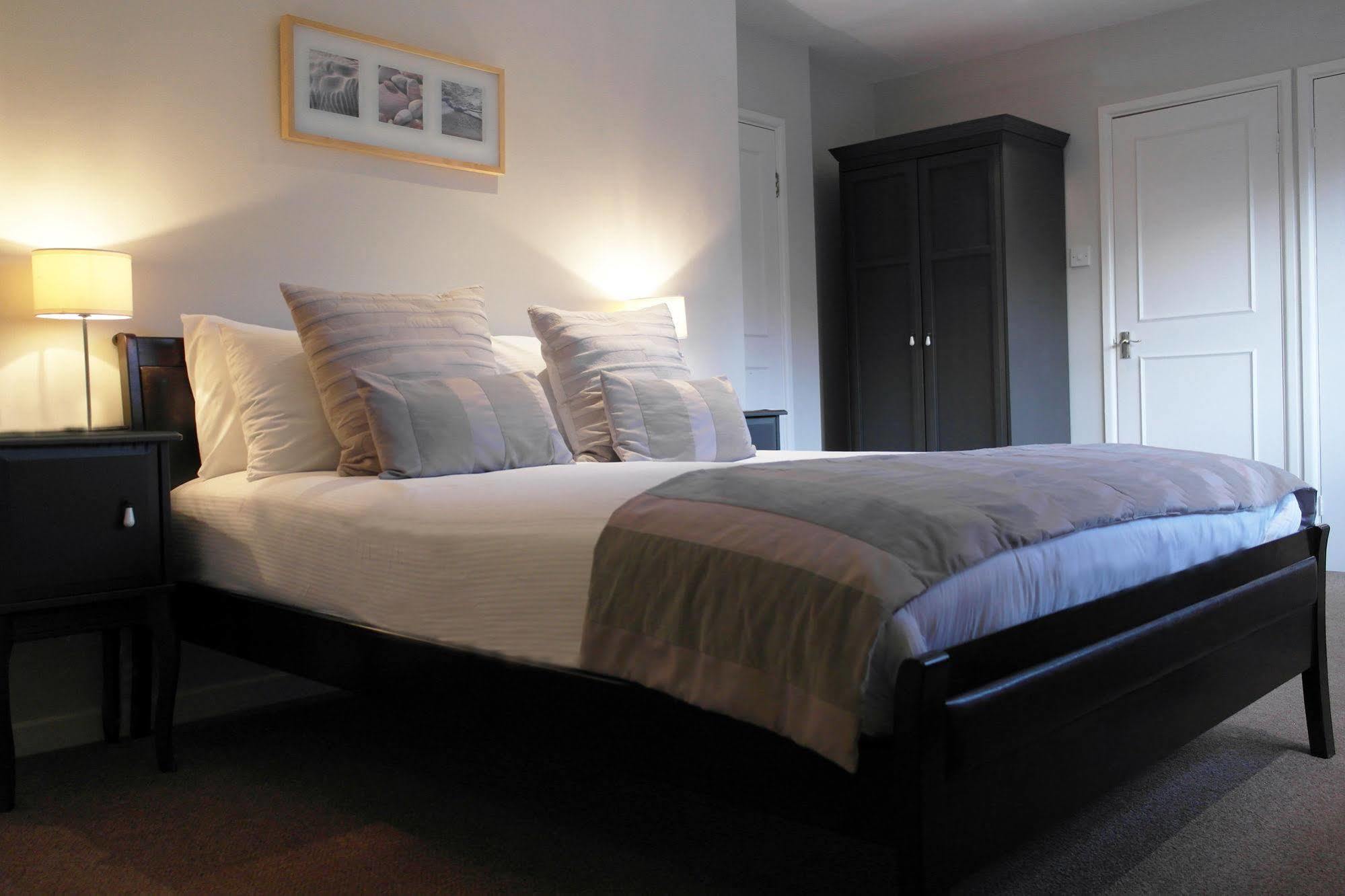 The Westwood Hotel Oxford Bagian luar foto