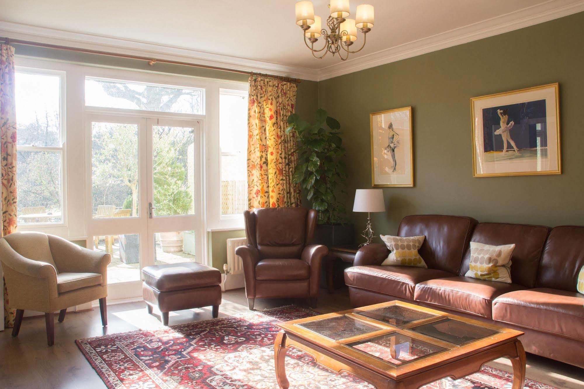 The Westwood Hotel Oxford Bagian luar foto